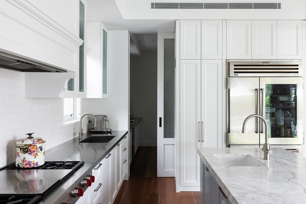 Cavity Sliding Doors by Acacia Joinery